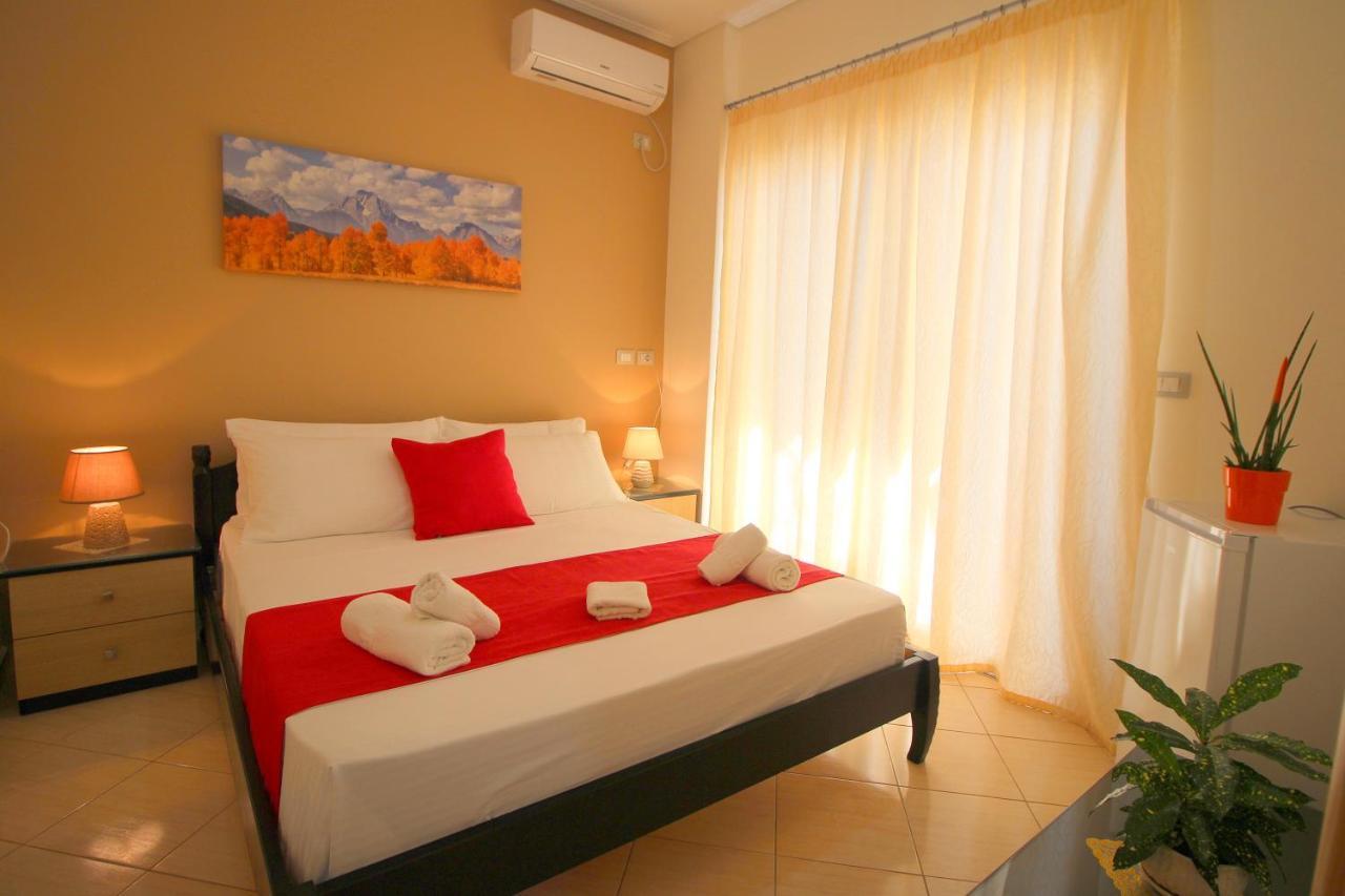 Centrum Hotel Ksamil Kültér fotó
