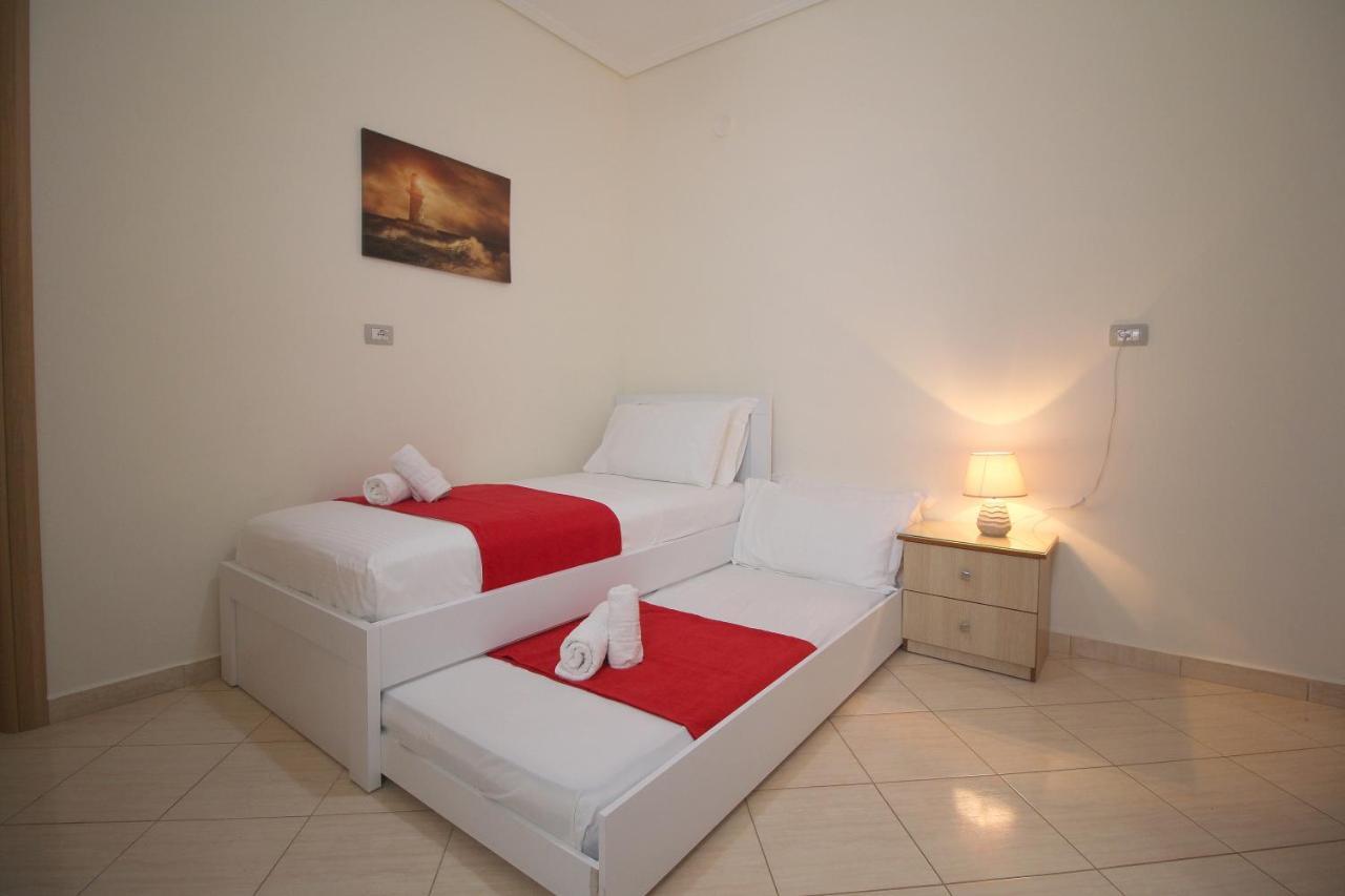 Centrum Hotel Ksamil Kültér fotó
