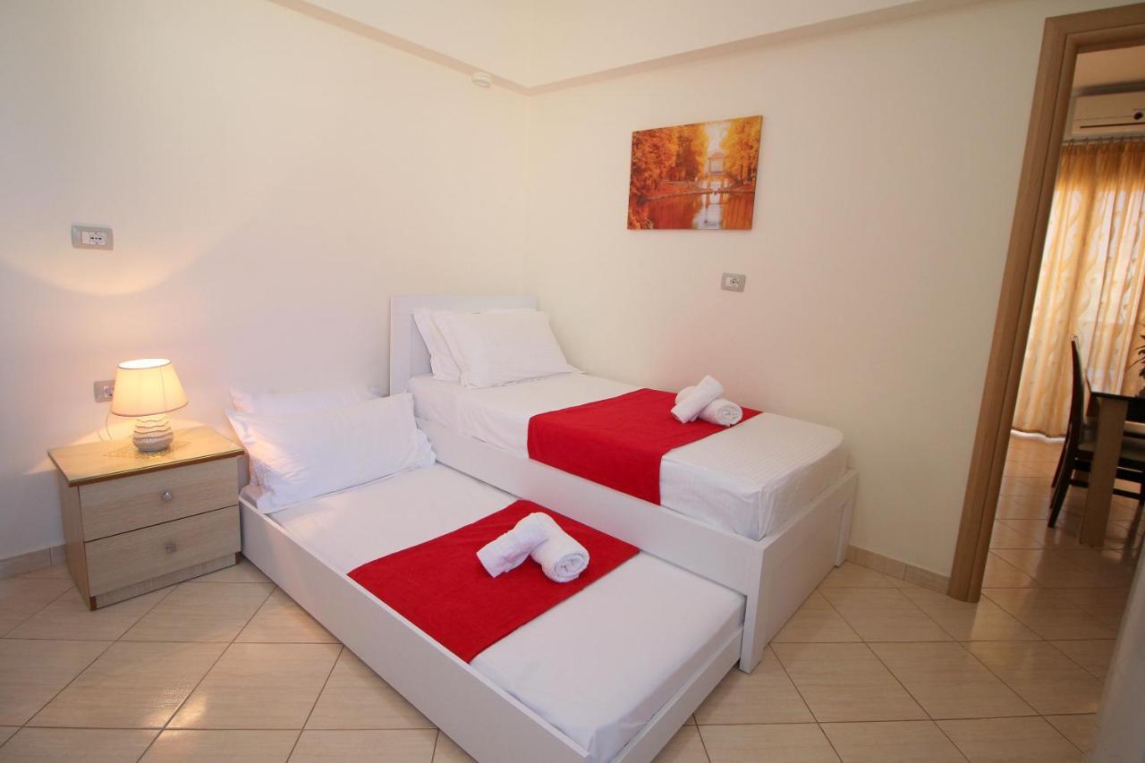Centrum Hotel Ksamil Kültér fotó