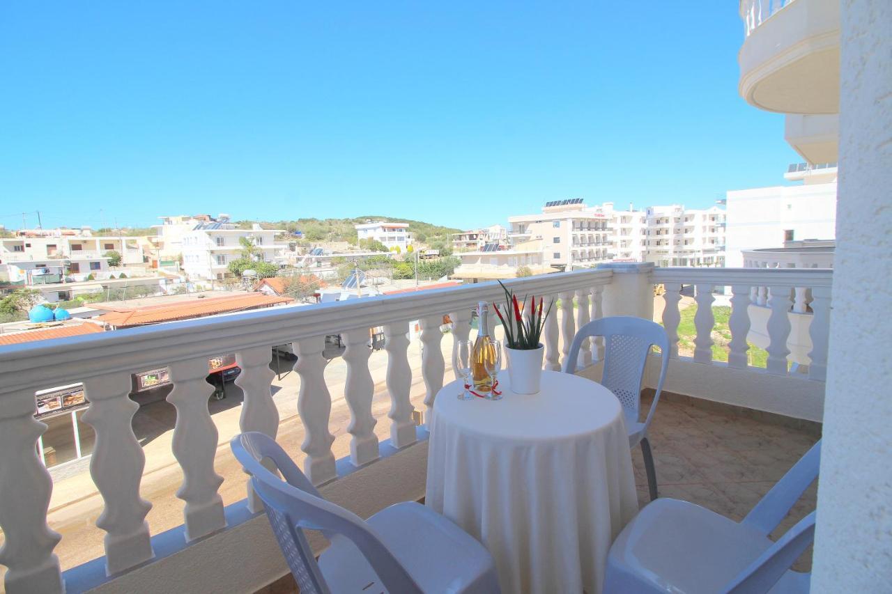 Centrum Hotel Ksamil Kültér fotó