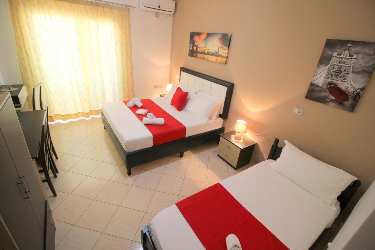 Centrum Hotel Ksamil Kültér fotó
