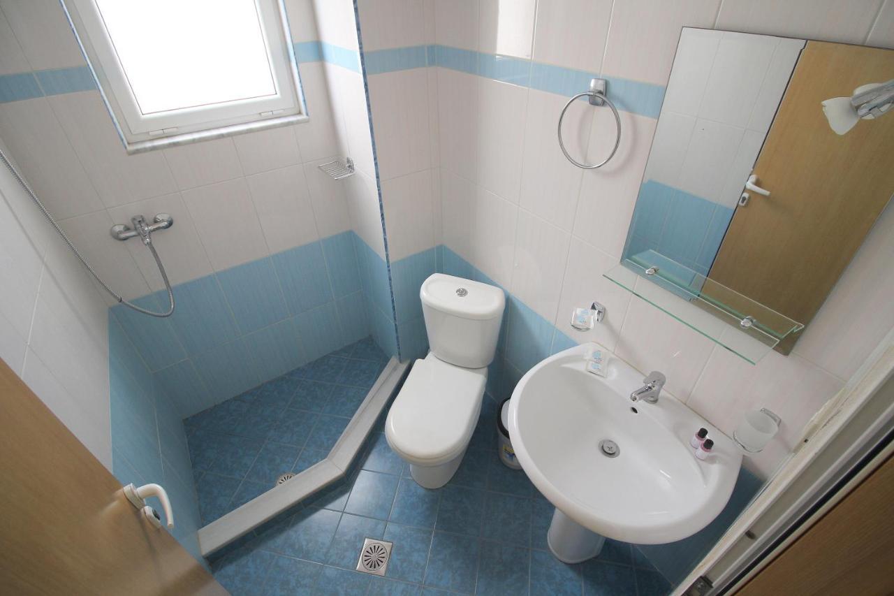 Centrum Hotel Ksamil Kültér fotó
